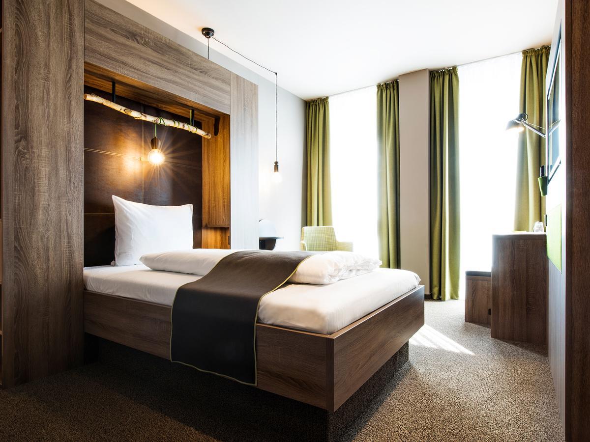 Riku Hotel Ulm Ngoại thất bức ảnh