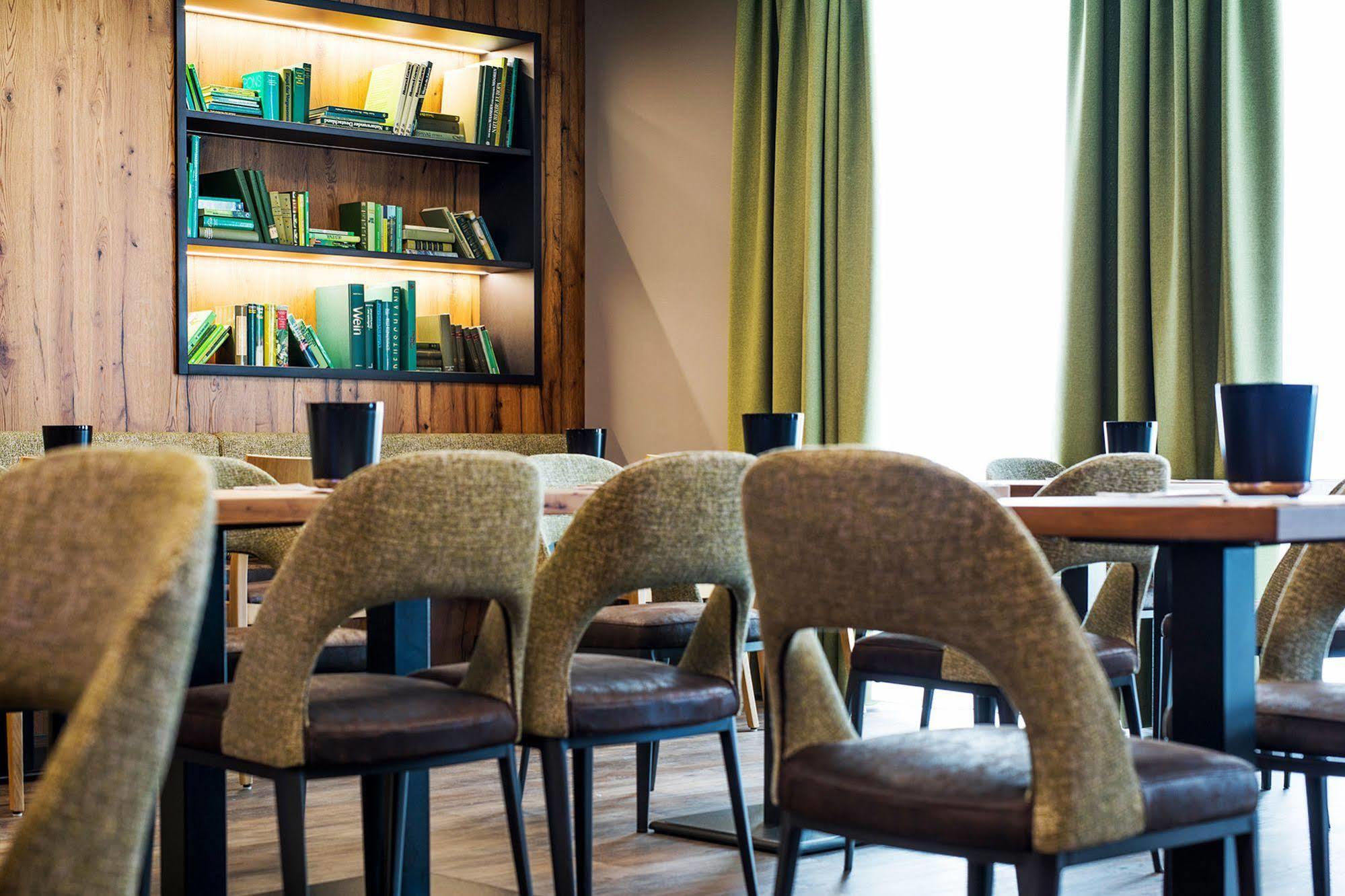 Riku Hotel Ulm Ngoại thất bức ảnh